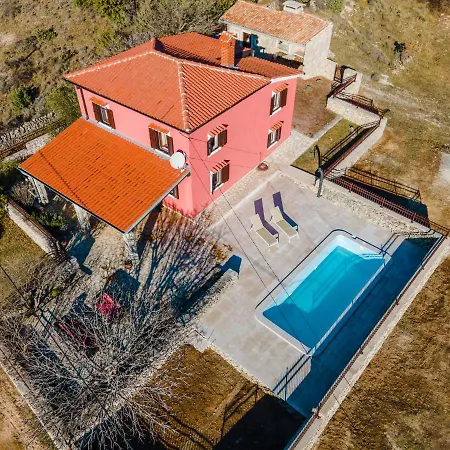 Villa Belej